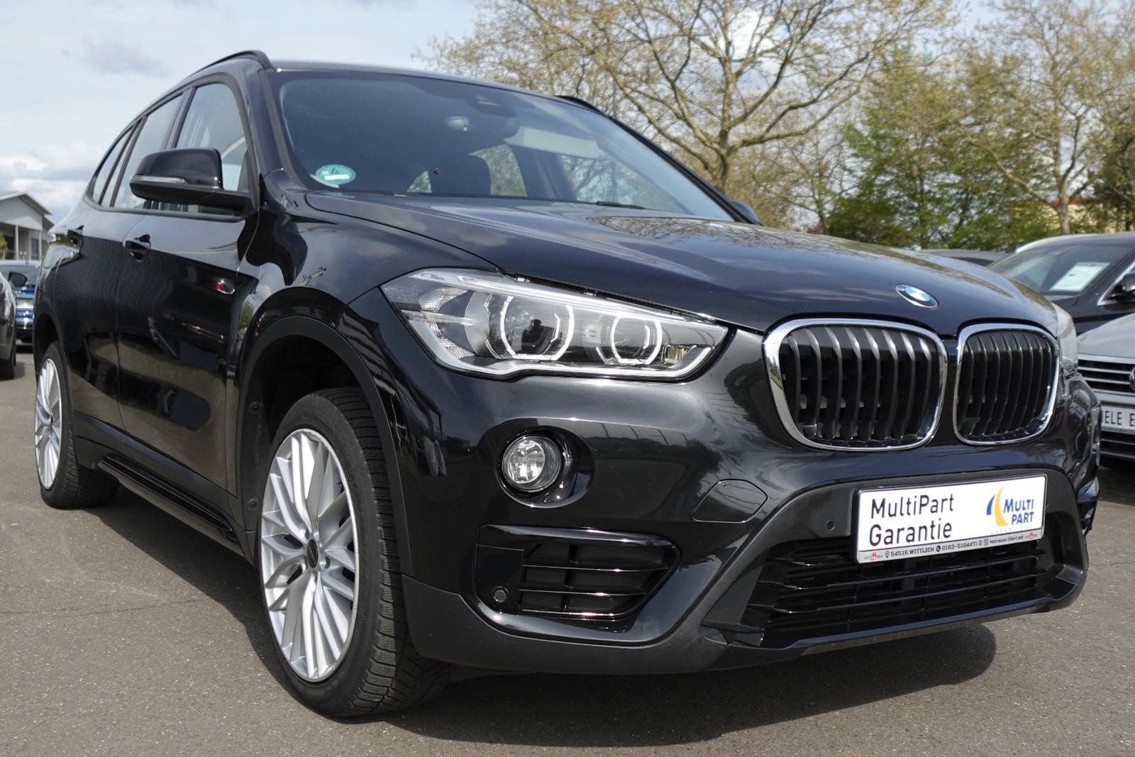 BMW X1 sDrive 18 d Sport Line 1.HAND SCHECKHEFT