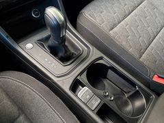 Fahrzeugabbildung Volkswagen Touran 2.0 TDI Move -- RearView/ ACC/ Navi