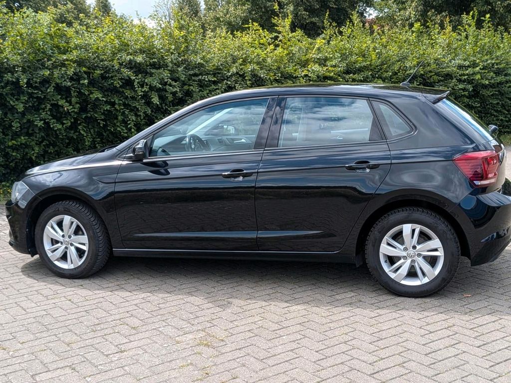 Image of Volkswagen Polo