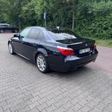 BMW 530xi A - - BMW 530: 530xi