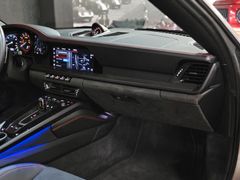 Fahrzeugabbildung Porsche 992 Targa 4 GTS *SPORTDESIGN* (CARBON/SP'ABGAS/L