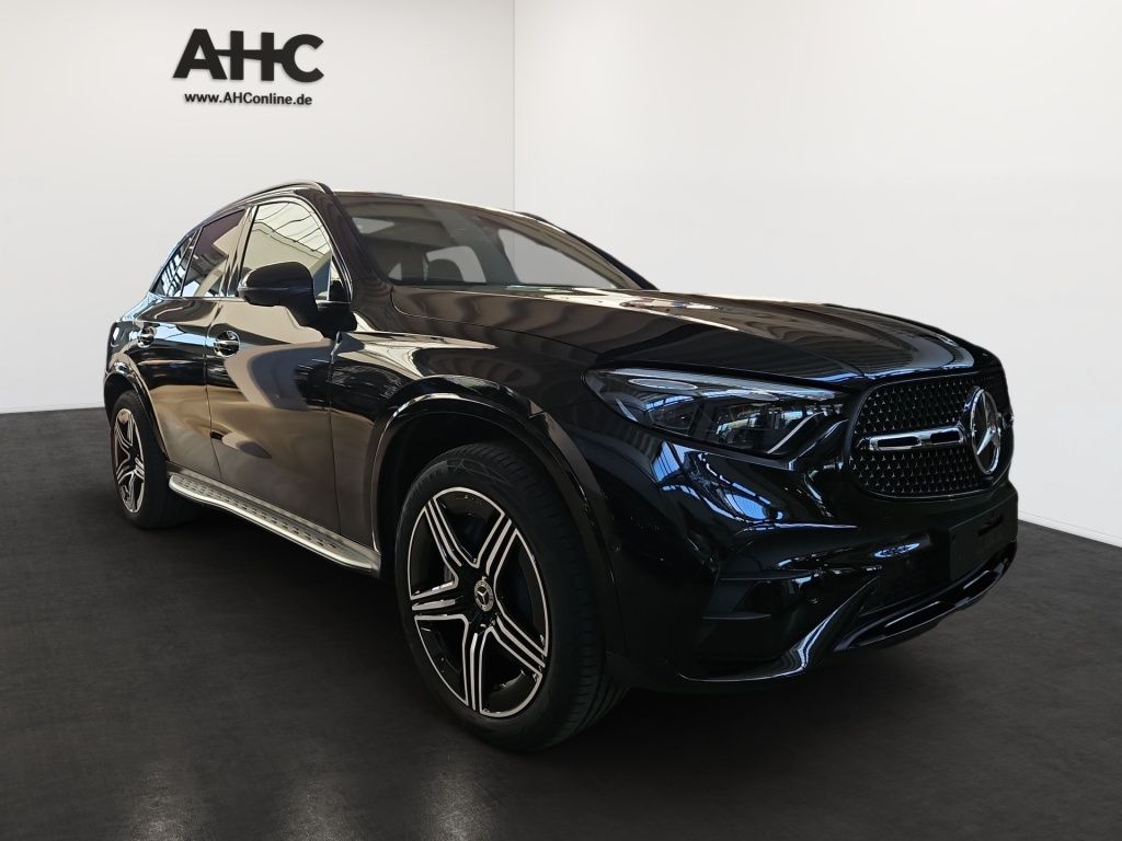 Fahrzeugabbildung Mercedes-Benz GLC 300 de 4MATIC +AMG+NIGHT+AHK+MEMORY+PANO+