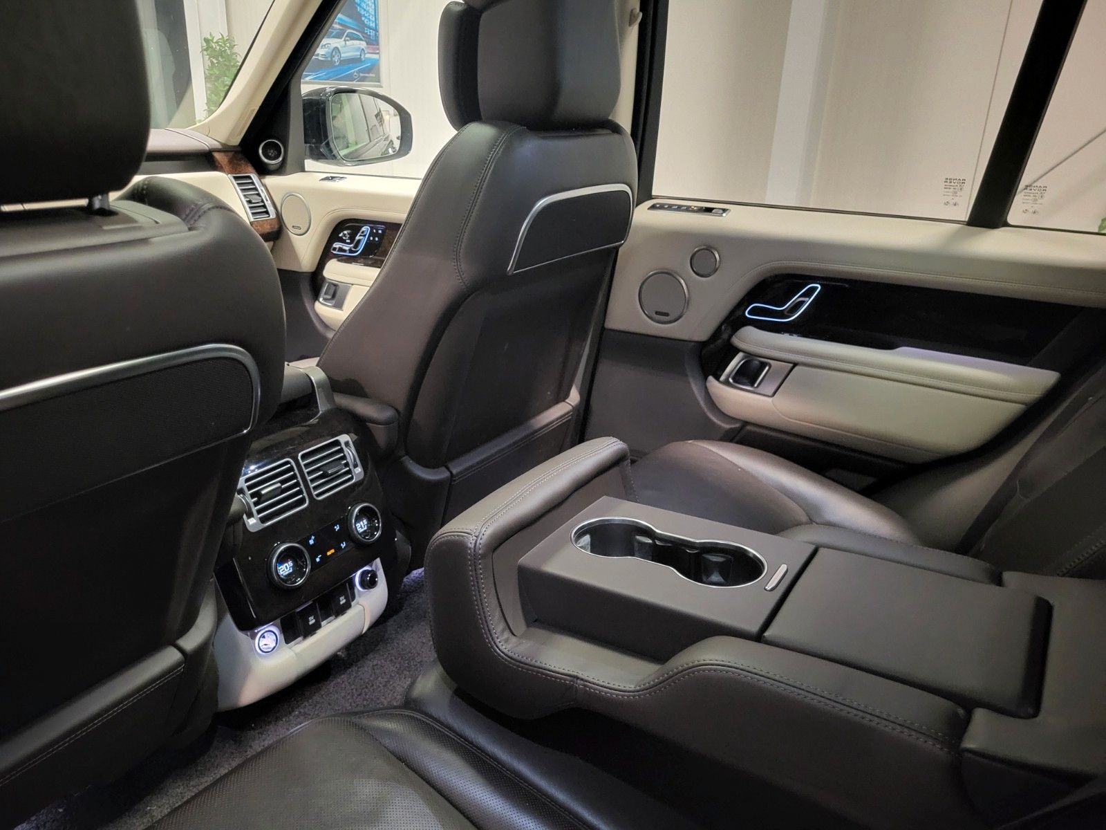 Fahrzeugabbildung Land Rover Range Rover Autobiography/Absolut Voll/TOP!