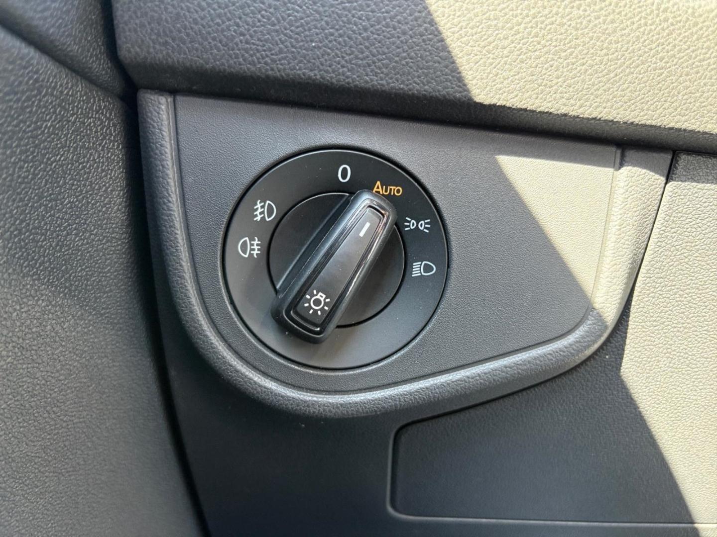 Volkswagen Taigo R-Line 1.0 TSI DSG Rückfahrkamera ACC Keyl, миниатюра 25