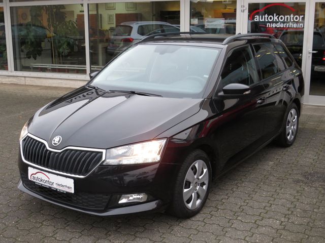 SKODA Fabia Combi Ambition DSG KAMERA SMART-LINK SITZH