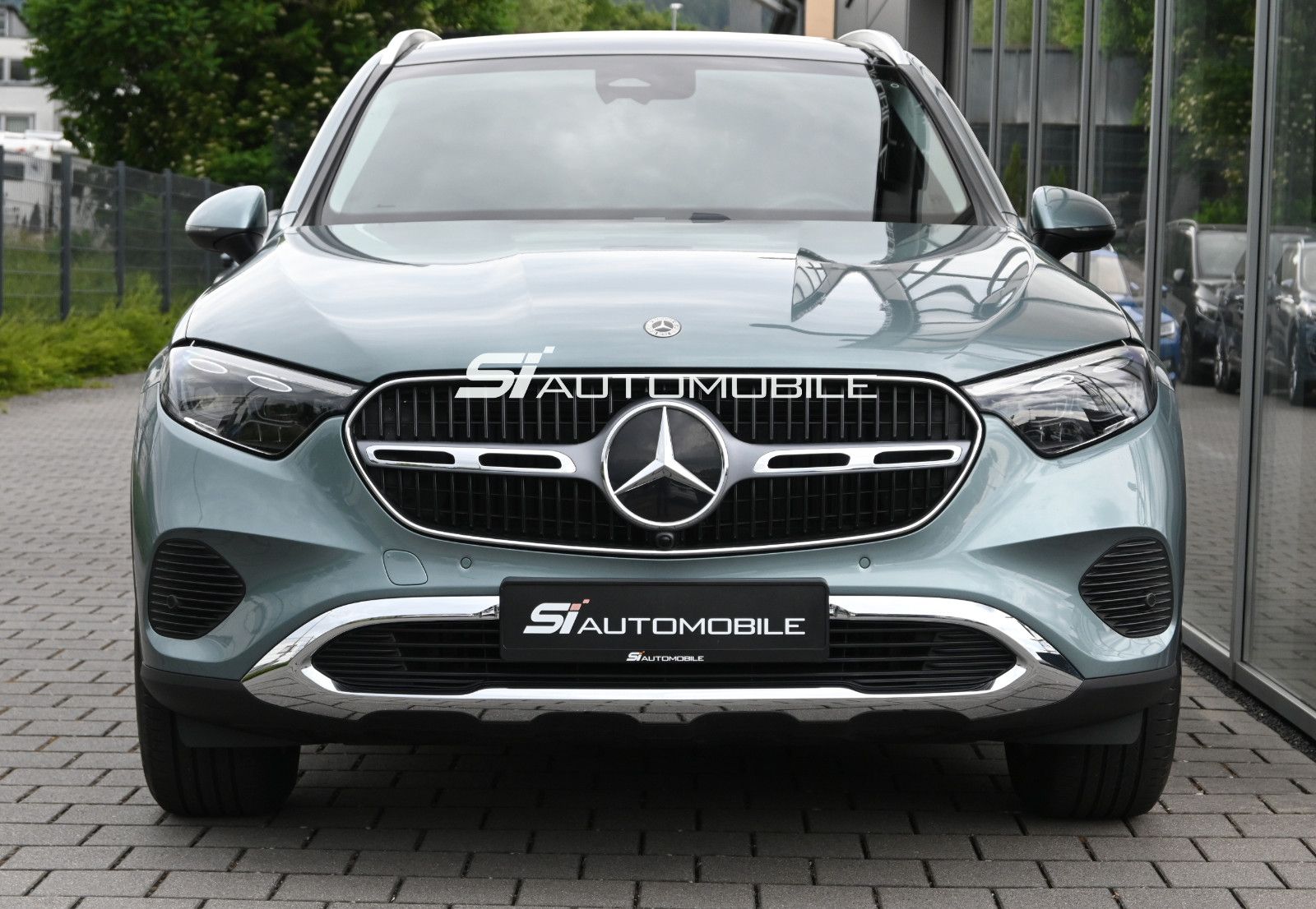 Fahrzeugabbildung Mercedes-Benz GLC 220 d 4MAT. °ACC°AHK°PANO°STANDHZ°DIGI LIGHT