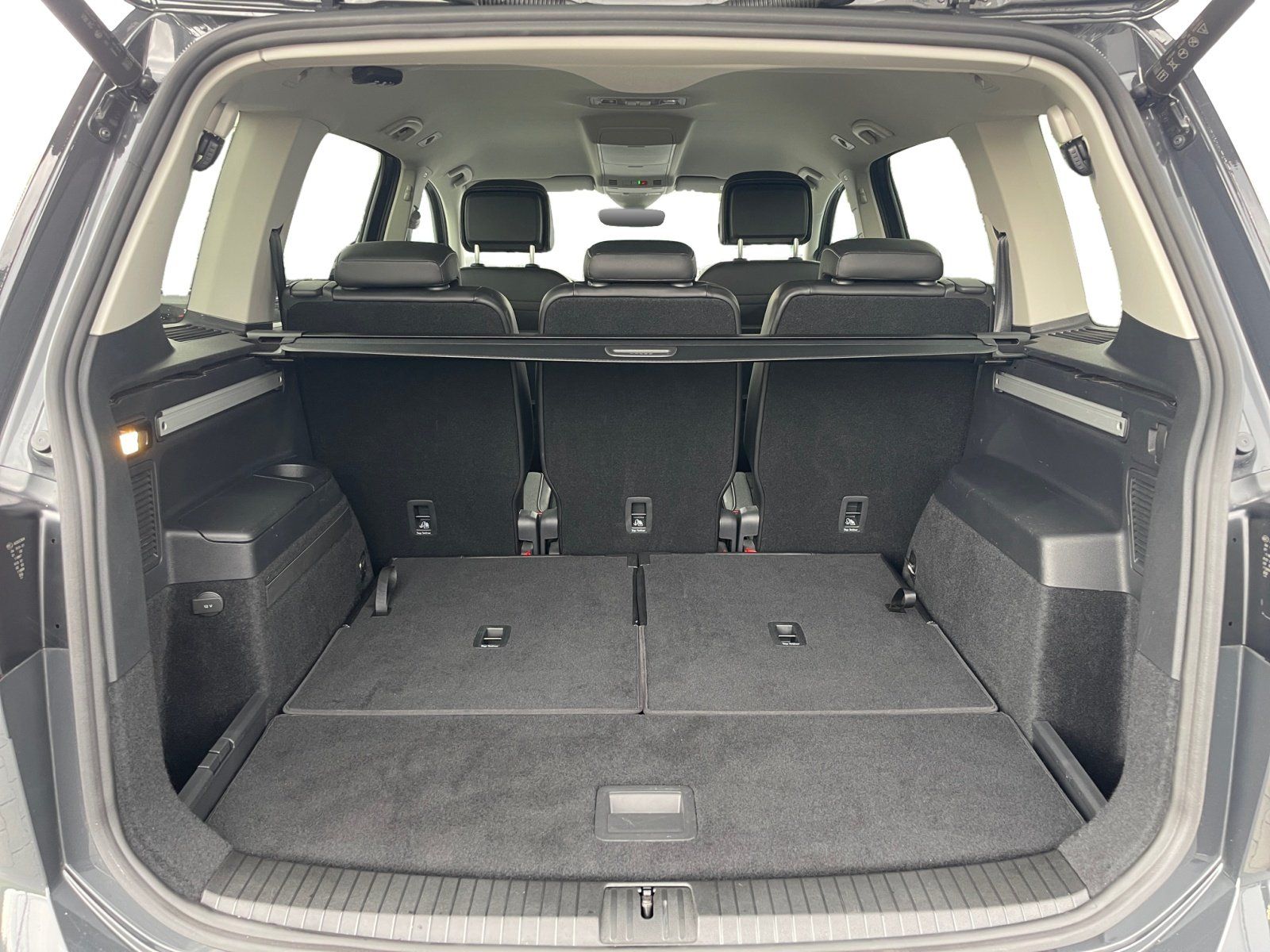 Volkswagen Touran - Bild 7