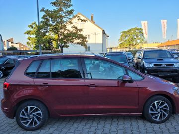 Volkswagen Golf - 4