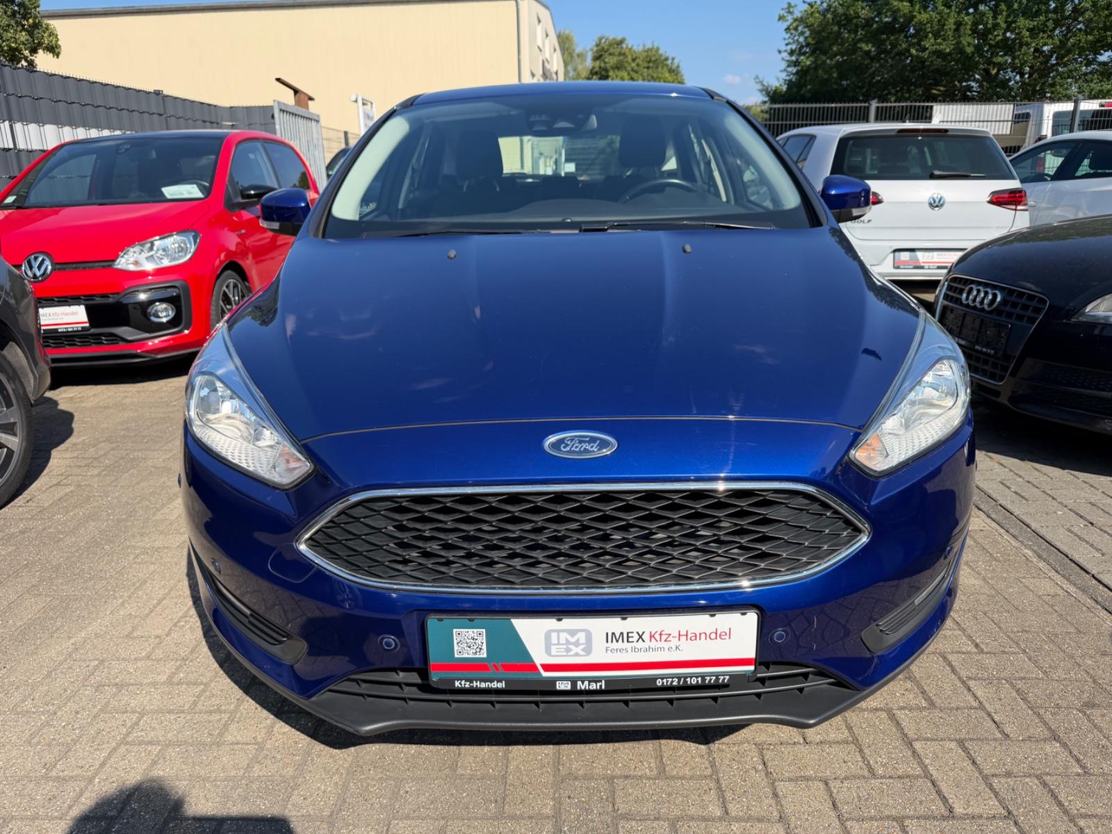 Ford Focus Lim Business *GEPFLEGT*Motor läuft unrund