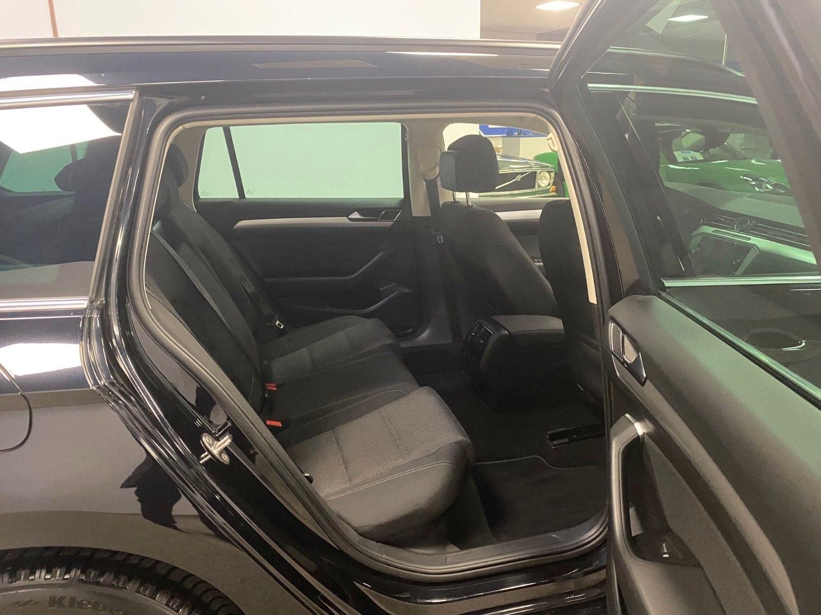 Fahrzeugabbildung Volkswagen Passat Variant 1.5 TSI OPF DSG Comfortline+NAVI+