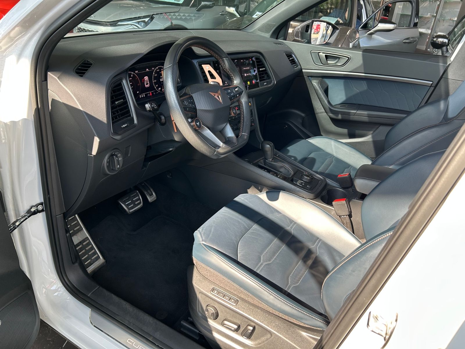 Fahrzeugabbildung CUPRA Ateca Edition VZ 4Drive AHK PANO BEATS LEDER 20"