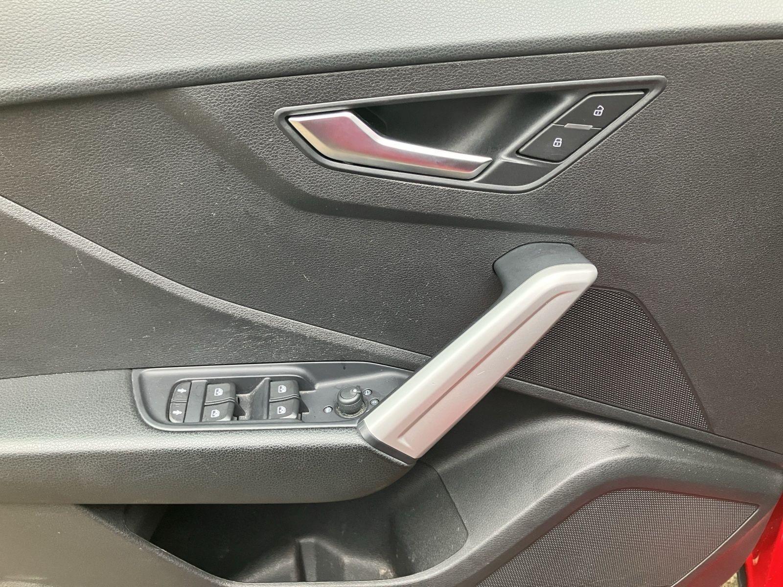 Audi Q2 30 TDI AHK LED LM