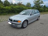 BMW 320i touring - - BMW 320 aus 2000: Kombi, 320i