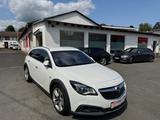 Opel Insignia A Country Tourer Basis 4x4 - Opel Insignia: Country Tourer