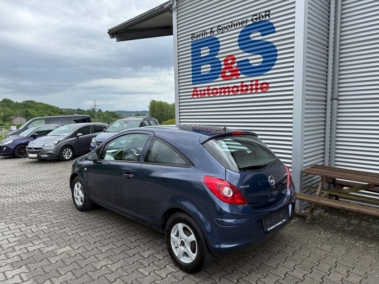 Opel Corsa D Selection