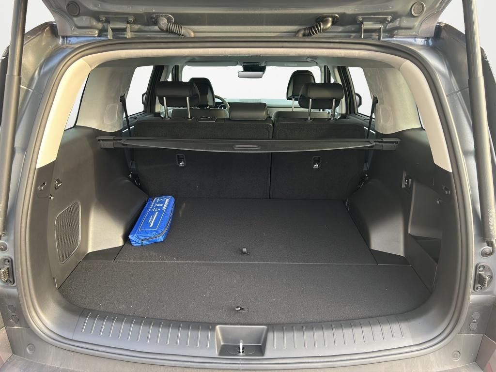 Fahrzeugabbildung Hyundai SANTA FE HEV Intro 2xKlima 360 ACC AUT Bel.Sitz