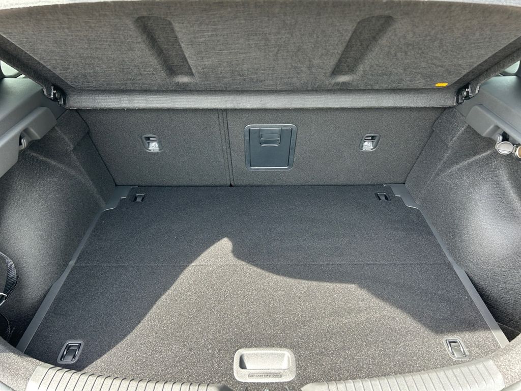 HYUNDAI i30 1.6 T-GDI Trend LED Navi USB Kamera PTS SHZ