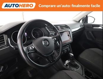 Volkswagen Tiguan - 7