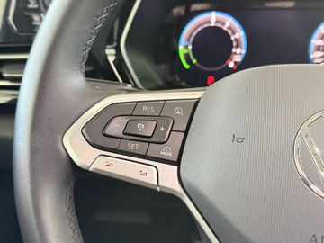 Volkswagen Caddy Maxi eHYBRID DSG STYLE ACC KAM 7SITZ AHK