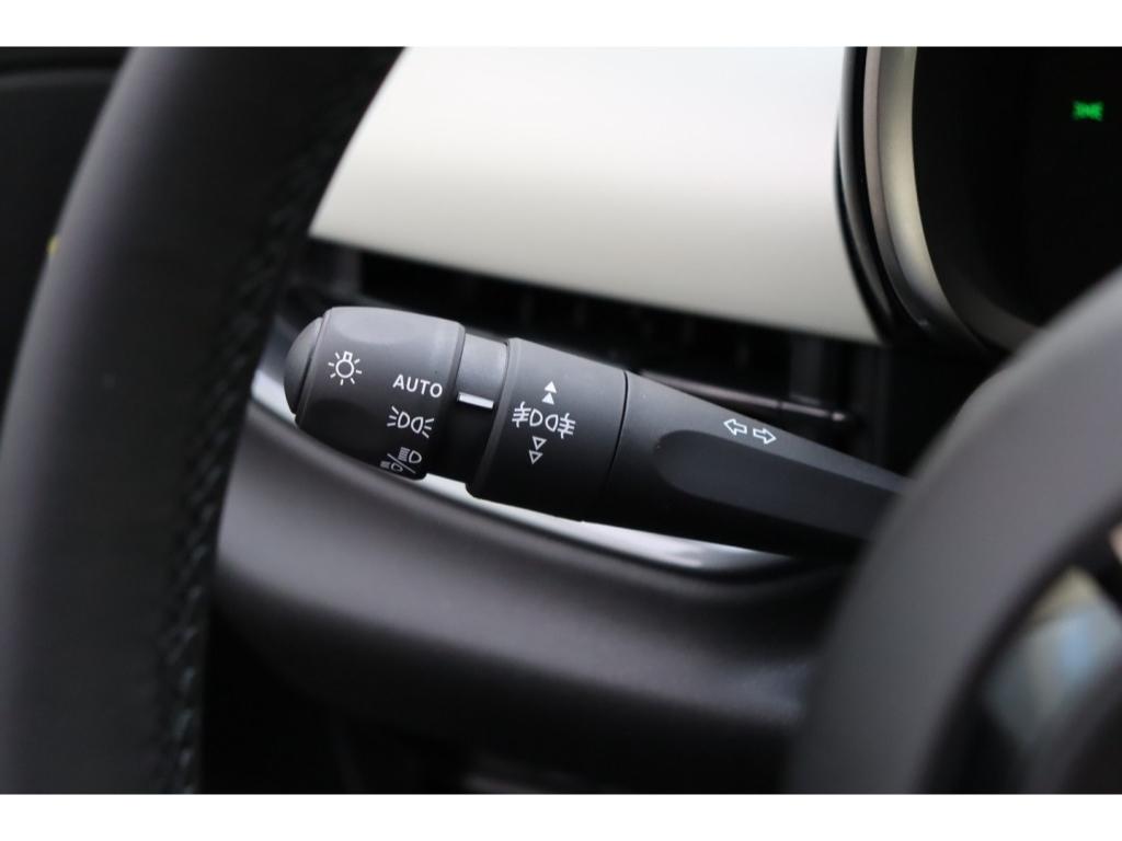 Fiat 600 HYBRID LA PRIMA 1.2 110 PS DCT6 LED NAVI KAM