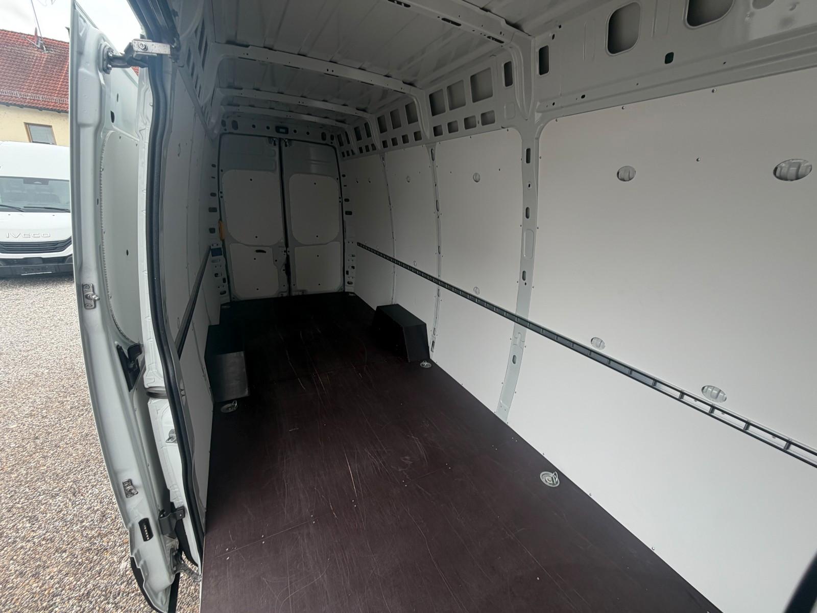 Iveco DAILY AIR-X-PRO-LUFT AUTOMATIK L4H3 AHK *176PS!*