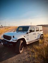 Jeep Wrangler JL 2.0 4xe Sahara Plug In Hybride  - gebrauchte Jeep Wrangler aus dem Jahr 2023