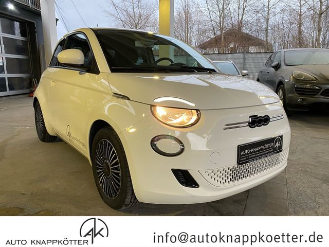 Fiat 500e 3+1 Passion Autom./Klima/Tempomat/1. Hand