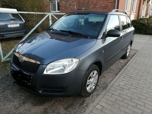 Skoda Fabia Combi 1.2l Klima, ZV, TÜV NEU