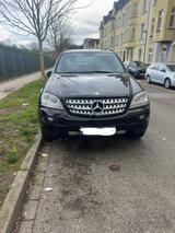 Mercedes-Benz ML 320 CDI 4MATIC -TÜV NEU AHK Schiebedach Xenon - Mercedes-Benz ML 320 in Essen