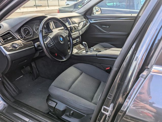 BMW Auto BMW 530d