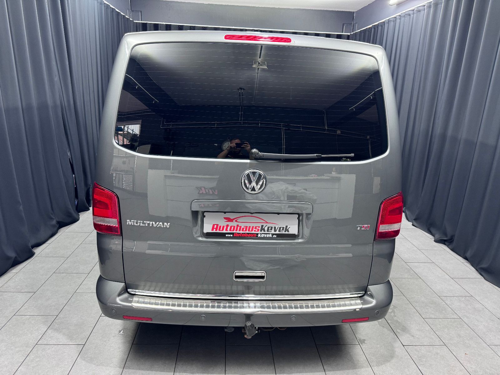 Fahrzeugabbildung Volkswagen T5 Multivan Comfortline 4Motion*XENON*NAVI*AHK*