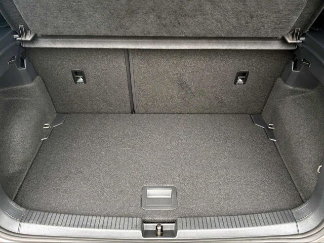 T-CROSS 1.0 TSI DSG R-LINE NAVI+CAM+ACC+LED