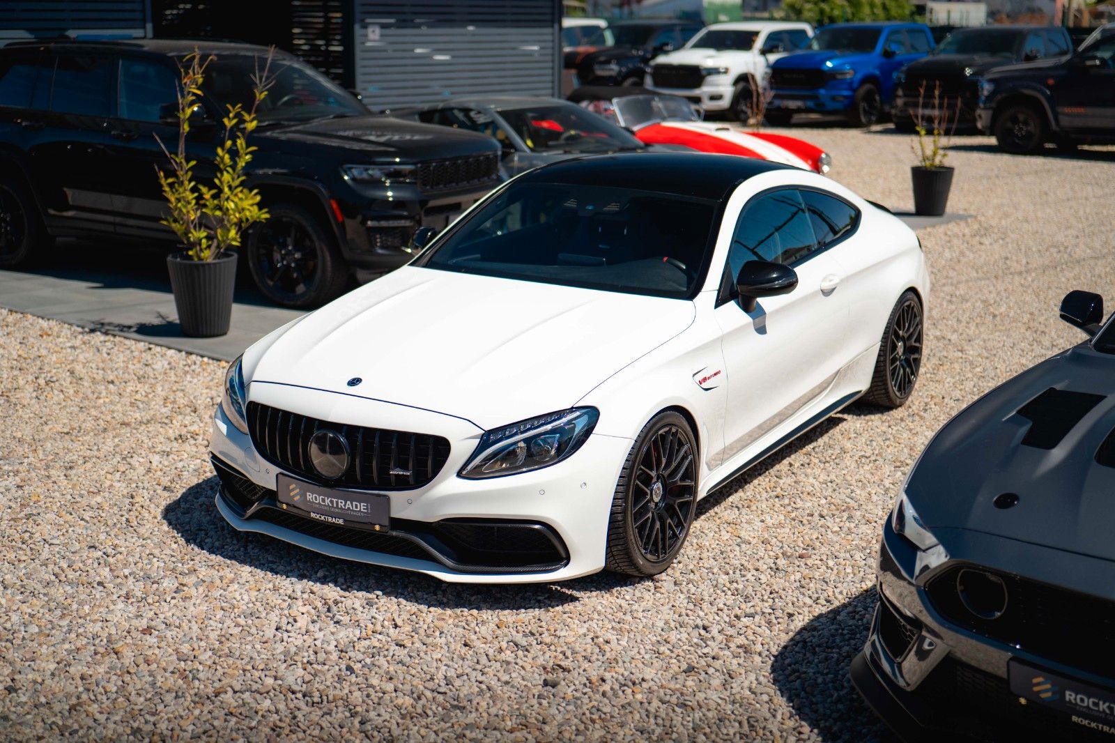 Fahrzeugabbildung Mercedes-Benz C 63 AMG Coupe Edition 1 Night Carbon *ACC*LED*