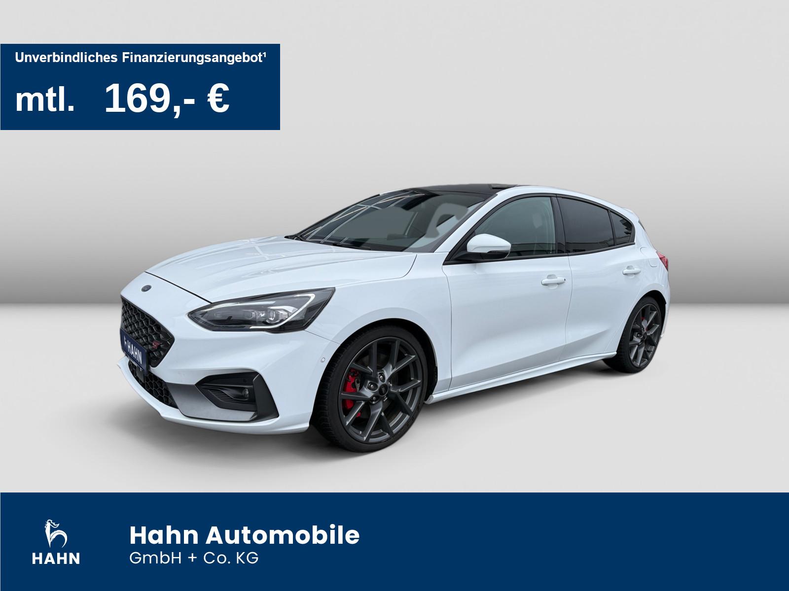 Ford Focus ST 2.3 EcoBoost 206kW LED PANO CAM PDC