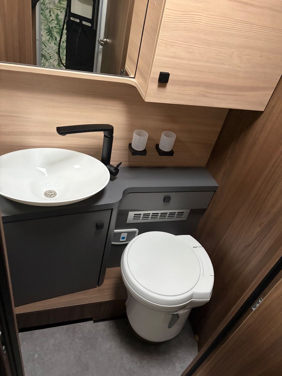 Fahrzeugabbildung Eura Mobil Profila T 726 QF