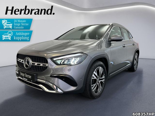 MERCEDES-BENZ GLA 200 Progressive  DISTRONIC AHK Keyless RFK <