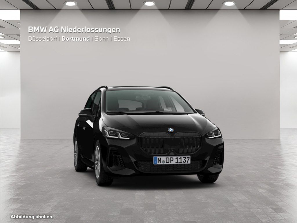 BMW 223 Active Tourer - Bild 13