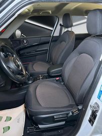 MINI One D Countryman - 12