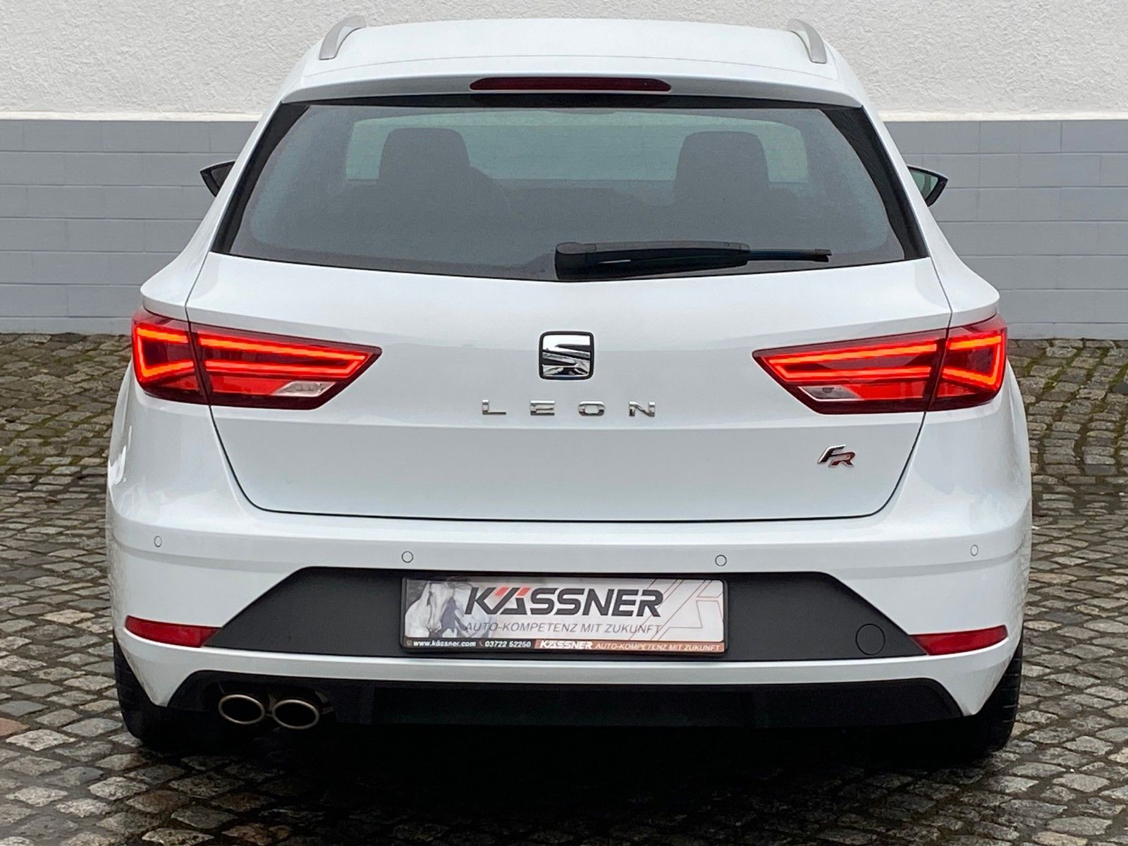 Fahrzeugabbildung SEAT Leon ST FR 1,5 TSI *Standheizung