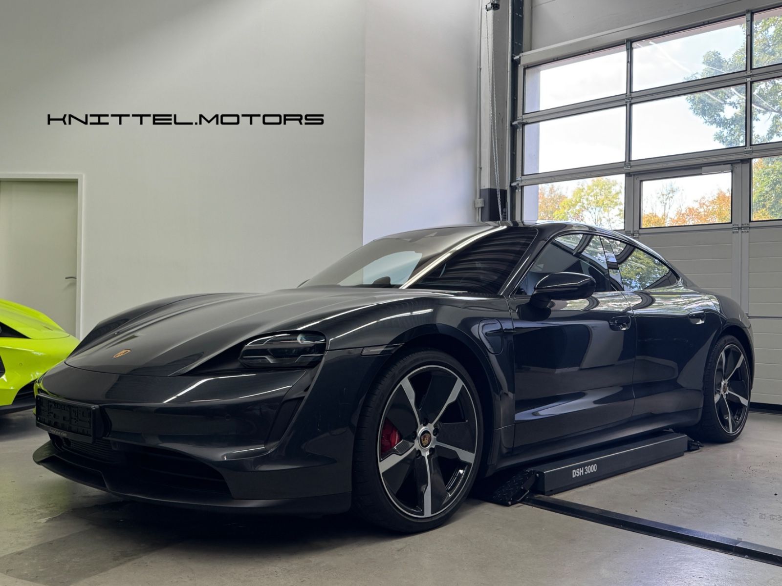 Porsche Taycan 4S Perf.+ Massage&Sitzluft 2xDisplay ACC