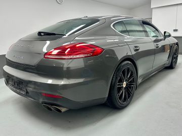 Porsche Panamera - 6