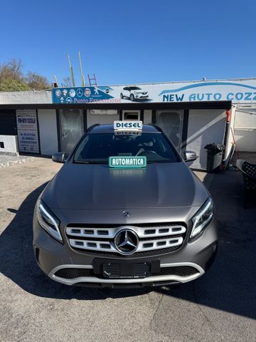 Mercedes-Benz Mercedes-benz GLA 180 GLA 180 d Automatic Busine