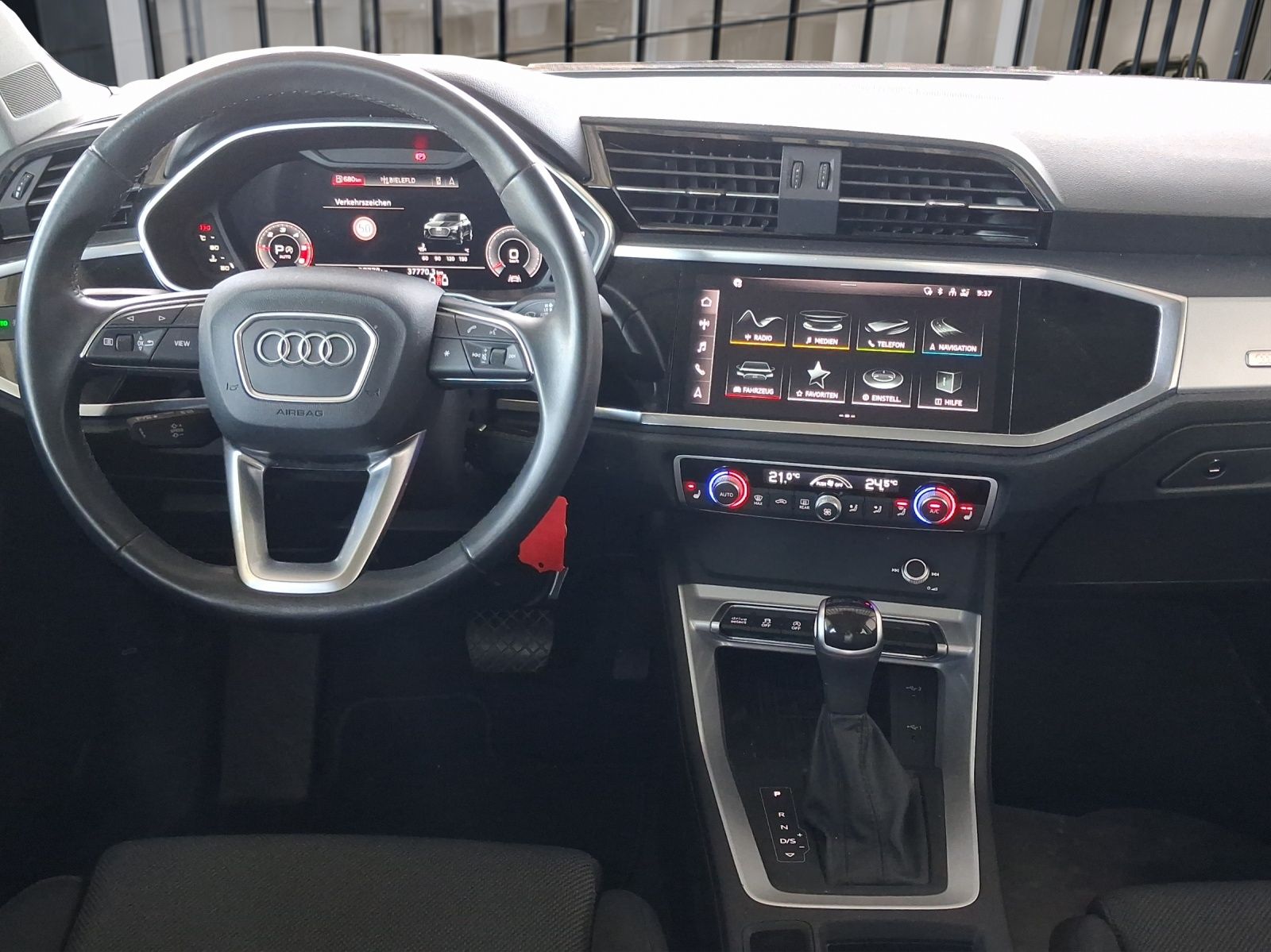Audi Q3 Sportback 35 TDI SHZ Sportsitze Car-Play foto 7