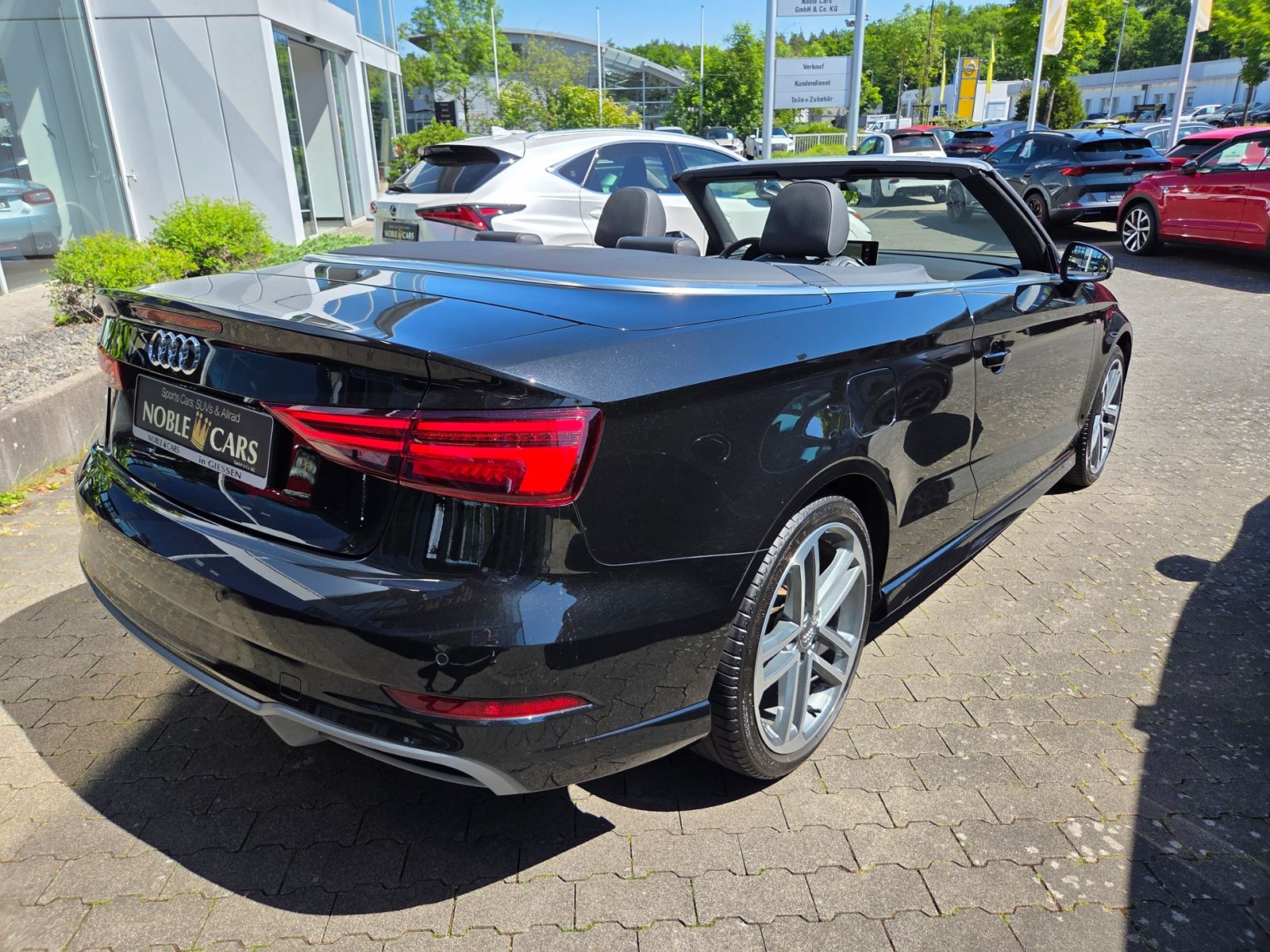 Fahrzeugabbildung Audi A3 Cabriolet S Line KLIMA LED NAVI SHZ