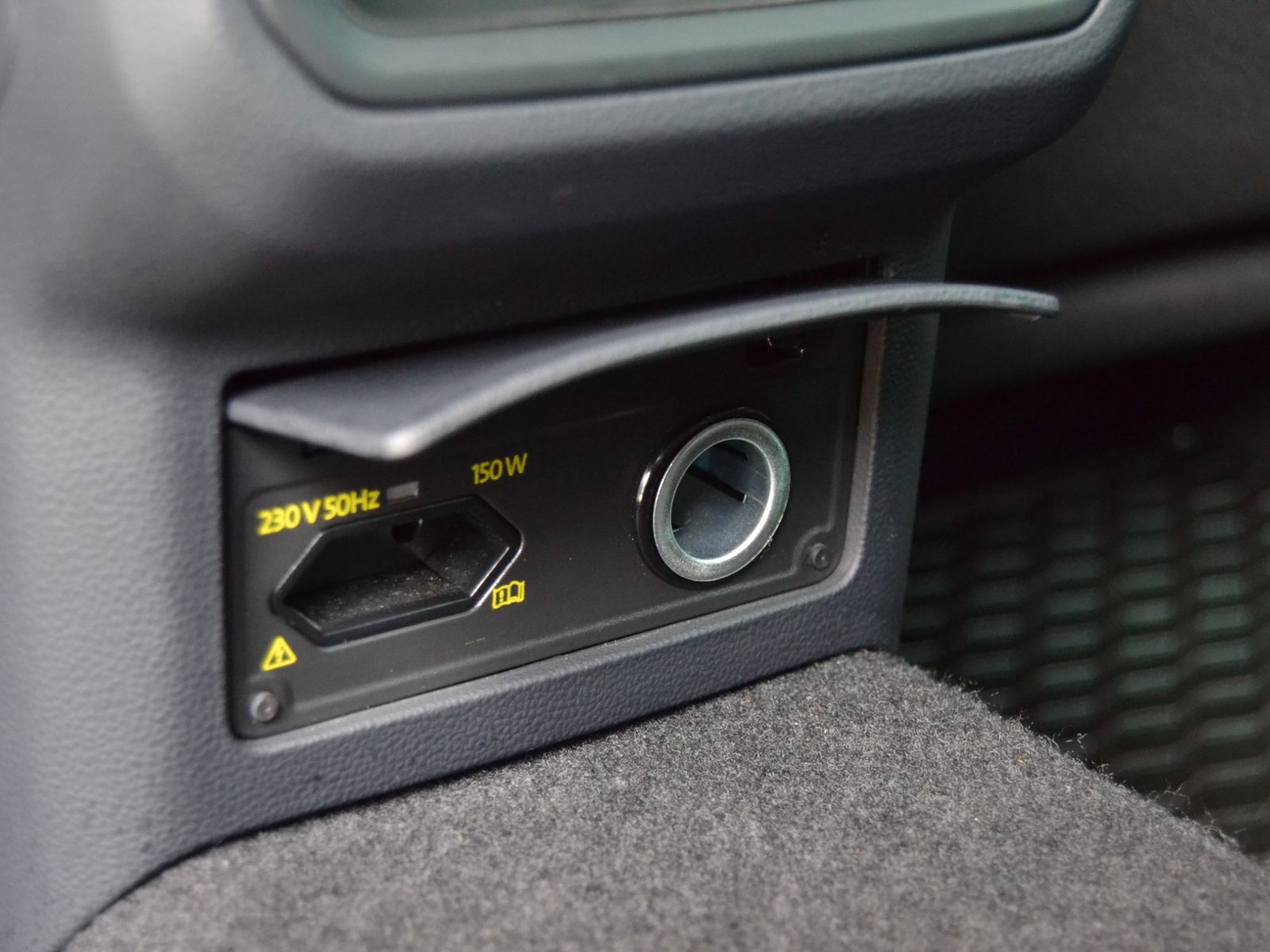 Passat Variant 2.0 TDI AHK/LED/NAVI+VZE/BUSINESS