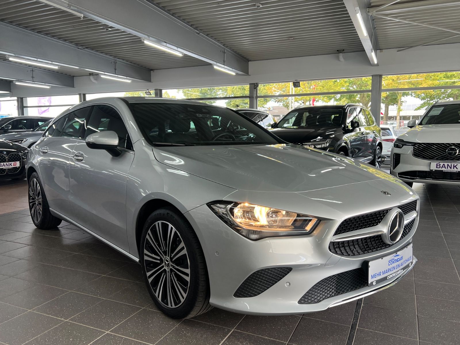 Mercedes-Benz CLA 200d Shooting Brake LEDER ARTICO+CARBON imagem 3