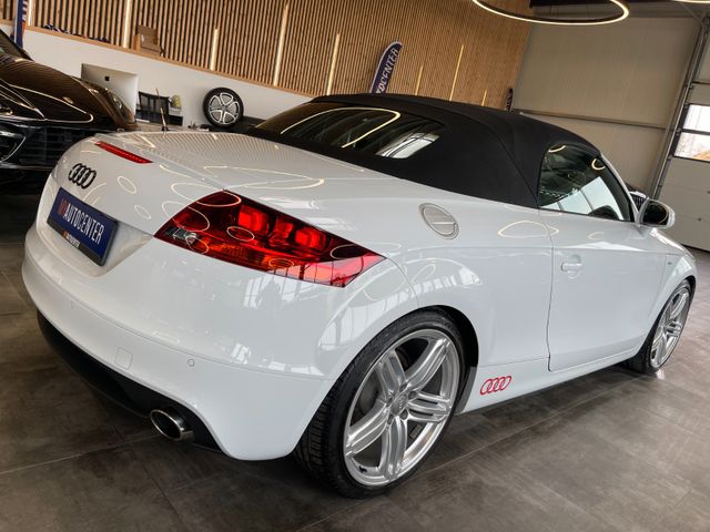 Audi TT Roadster 2.0 TFSI *BI-XENON*NAVI*PDC*LEDER*