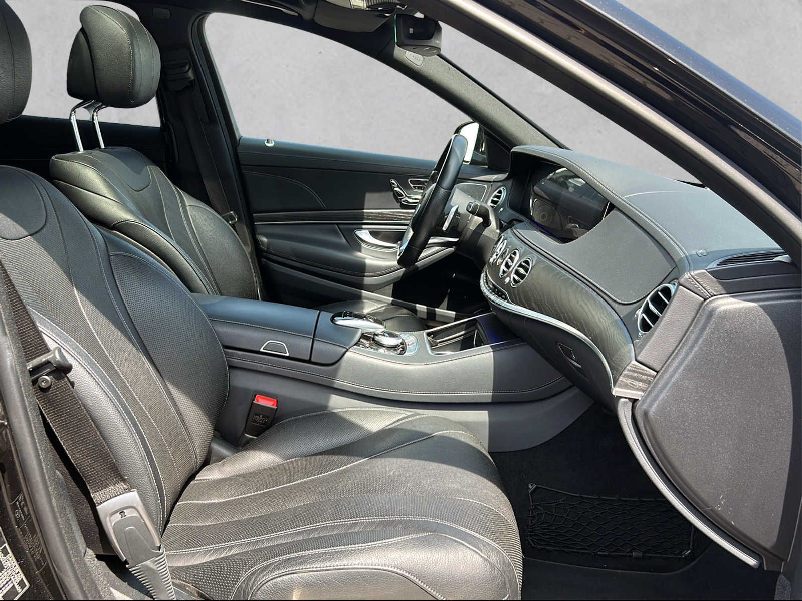 Fahrzeugabbildung Mercedes-Benz S 400 d LANG AMG LINE PANORAMA BURMESTER MEMORY