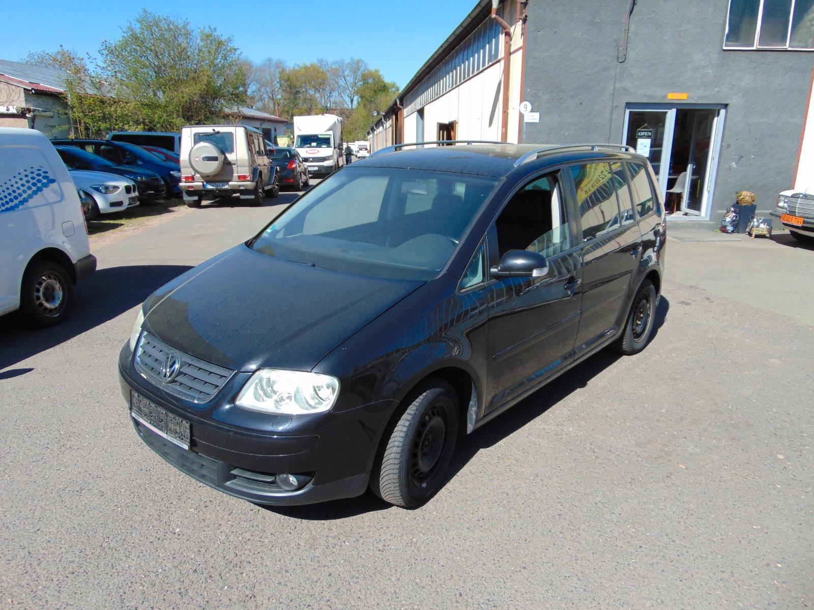Volkswagen Touran Highline AUTOMATIK