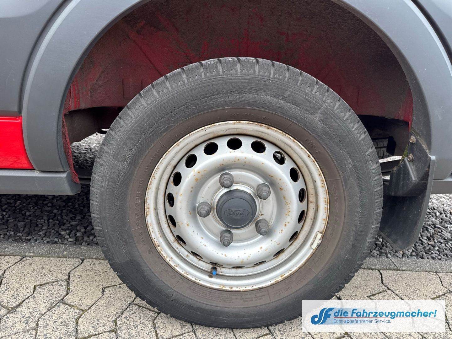 Fahrzeugabbildung Ford Transit Kombi 350 L3 2.2 TDCi DPF *2403